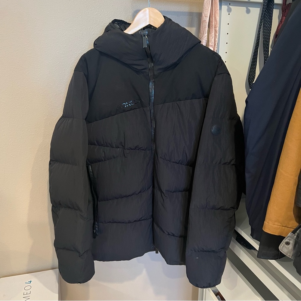 Moncler Black Tacana Down Jacket size 5